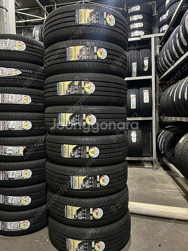 굿이어 이피션트 그립 퍼포먼스 suv 235/60r18--0