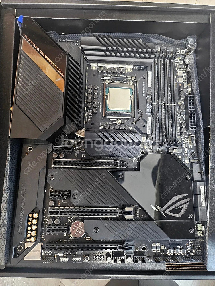 10900k + z490hero 반본체 팝니다.--1