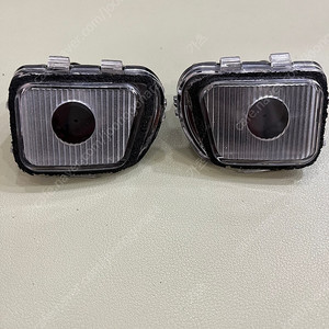 제네시스 퍼들램프 판매합니다.