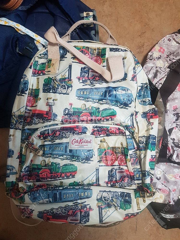 쿠론 빈폴 데상트 캐스키드슨 백팩 클러치--6