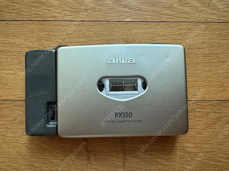Aiwa PX550 카세트 워크맨 판매합니다 이미지