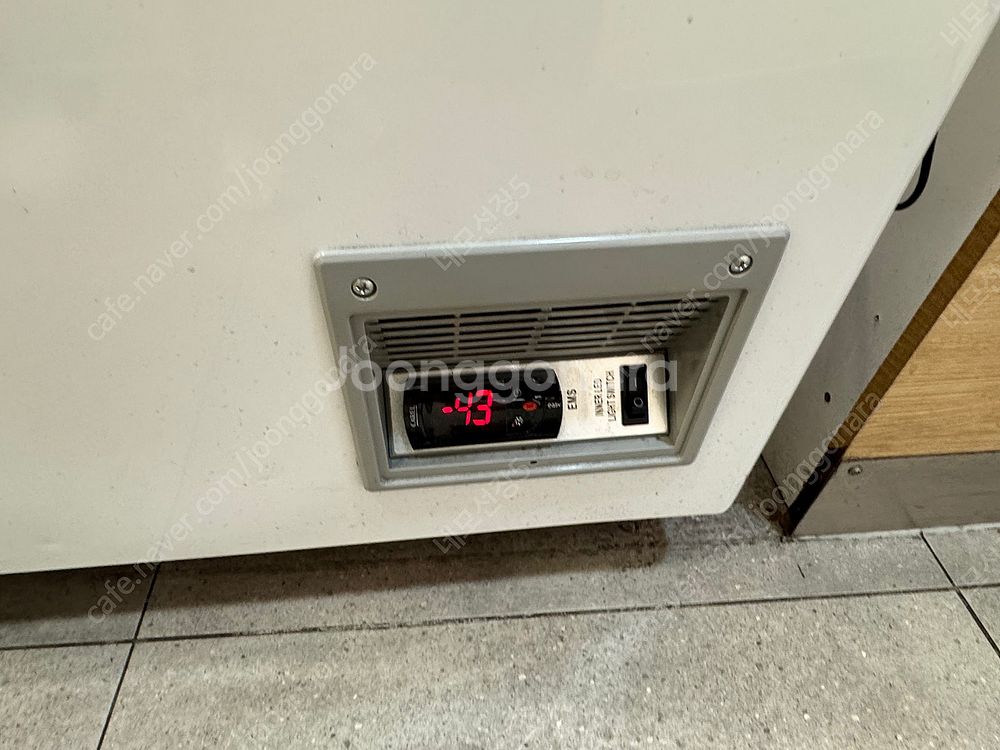 까페 정리합니다(구슬아이스크림 냉동고,메뉴판용 모니터,...--2