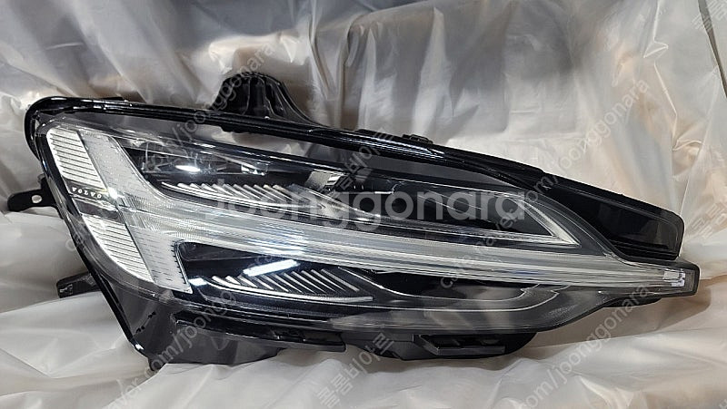 볼보 S60(V60) 조수석 헤드램프--0