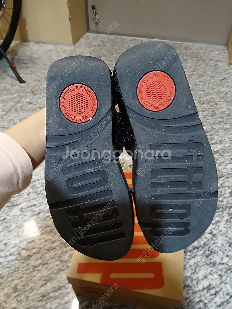 핏플랍 루루 글리터 샌들--2