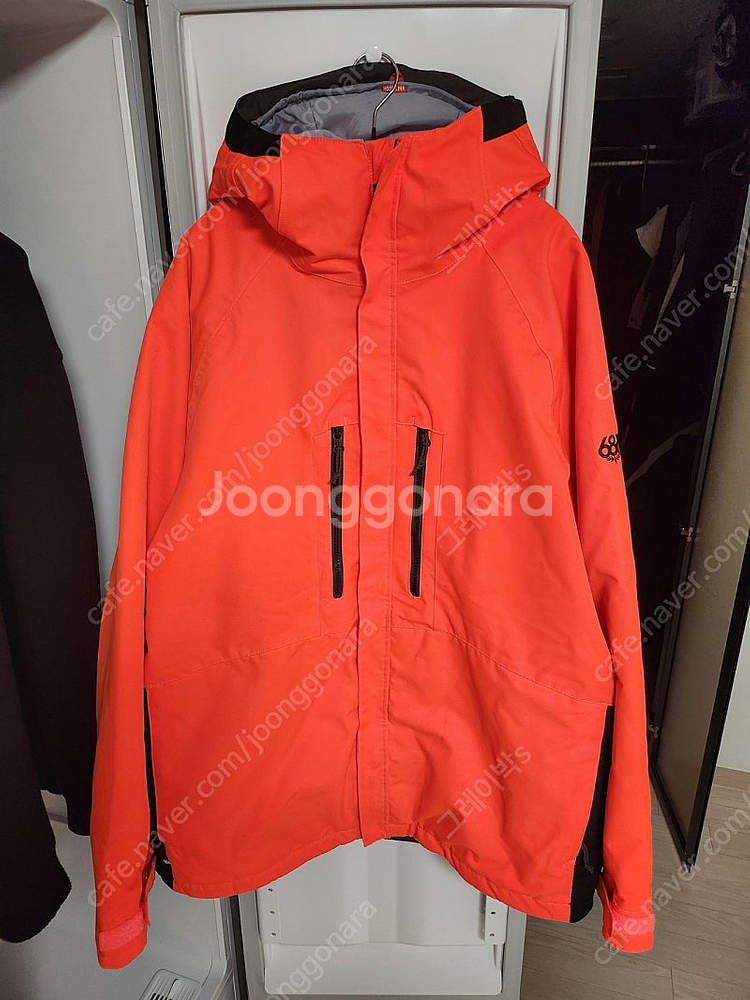 686 스노우보드복 자켓 사이즈 XL 팝니다--1