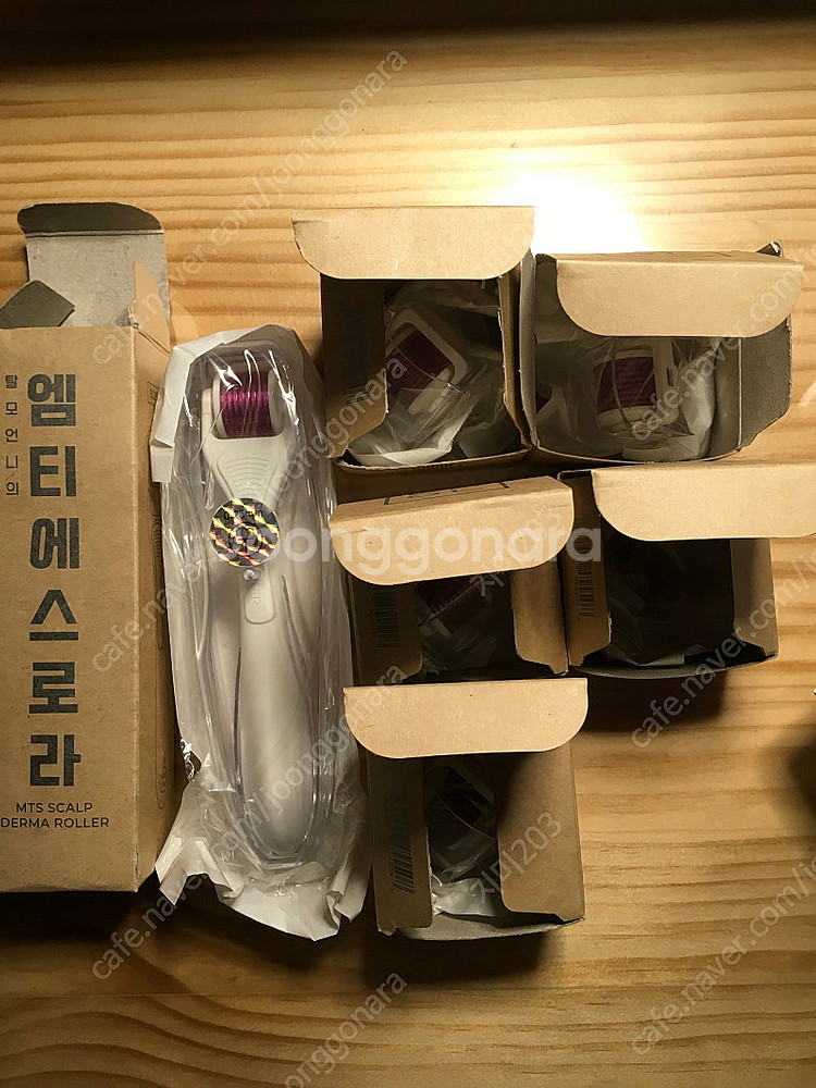 탈모언니 MTS롤러1개 , 교체형니들5개 일괄 판매합니...--2