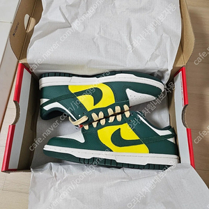 나이키 운동화 W NIKE DUNK LOW SE 225 새상품