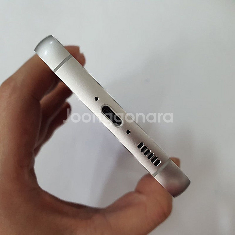 갤럭시 S23 FE 256GB A급 // SSS급 깔끔...--4