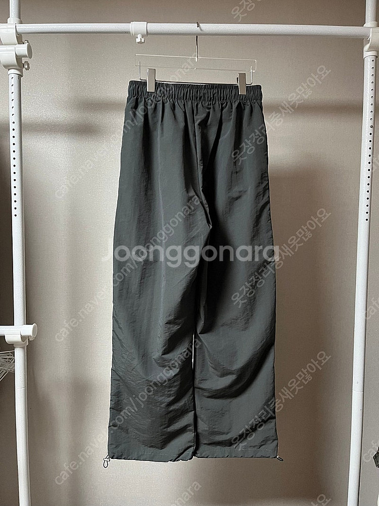 남자 나일론 팬츠 세미와이드 다크 그레이--1