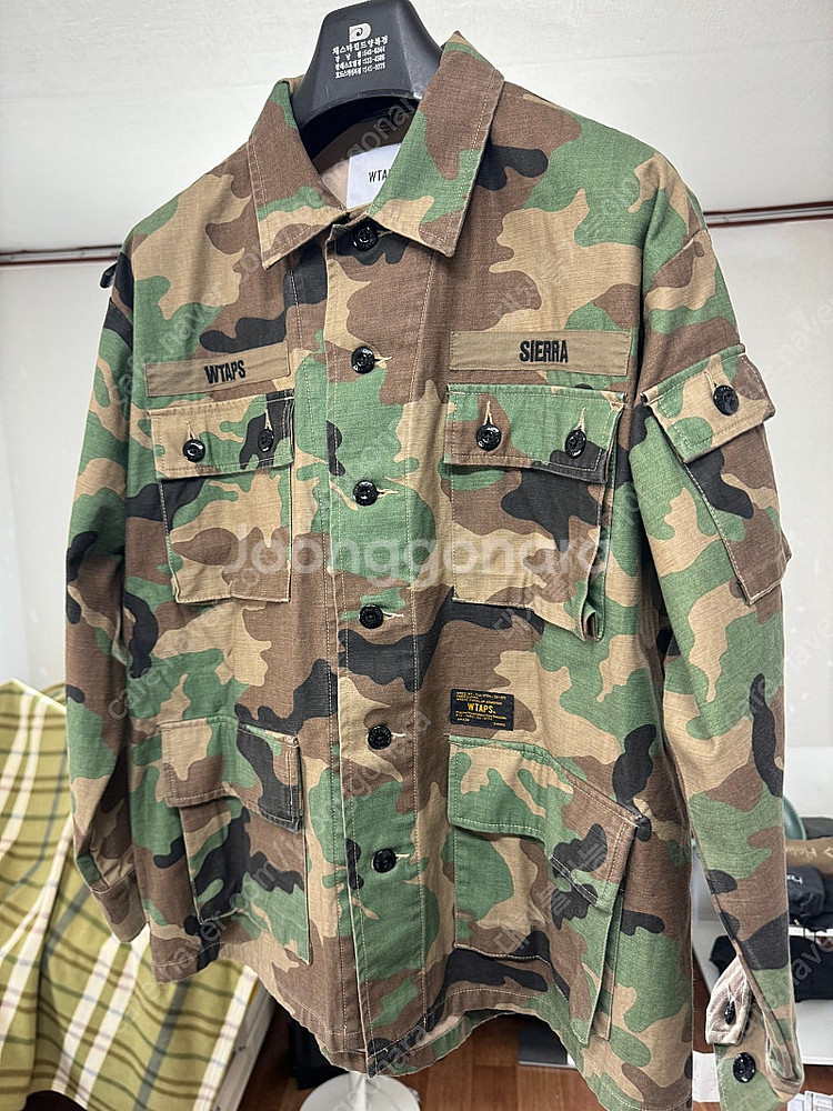Wtaps 사틴 카모 자켓 1 사이즈 판매합니다.--0