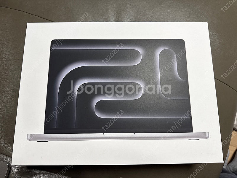 맥북 프로 14인치 m3pro 18G 512G--3