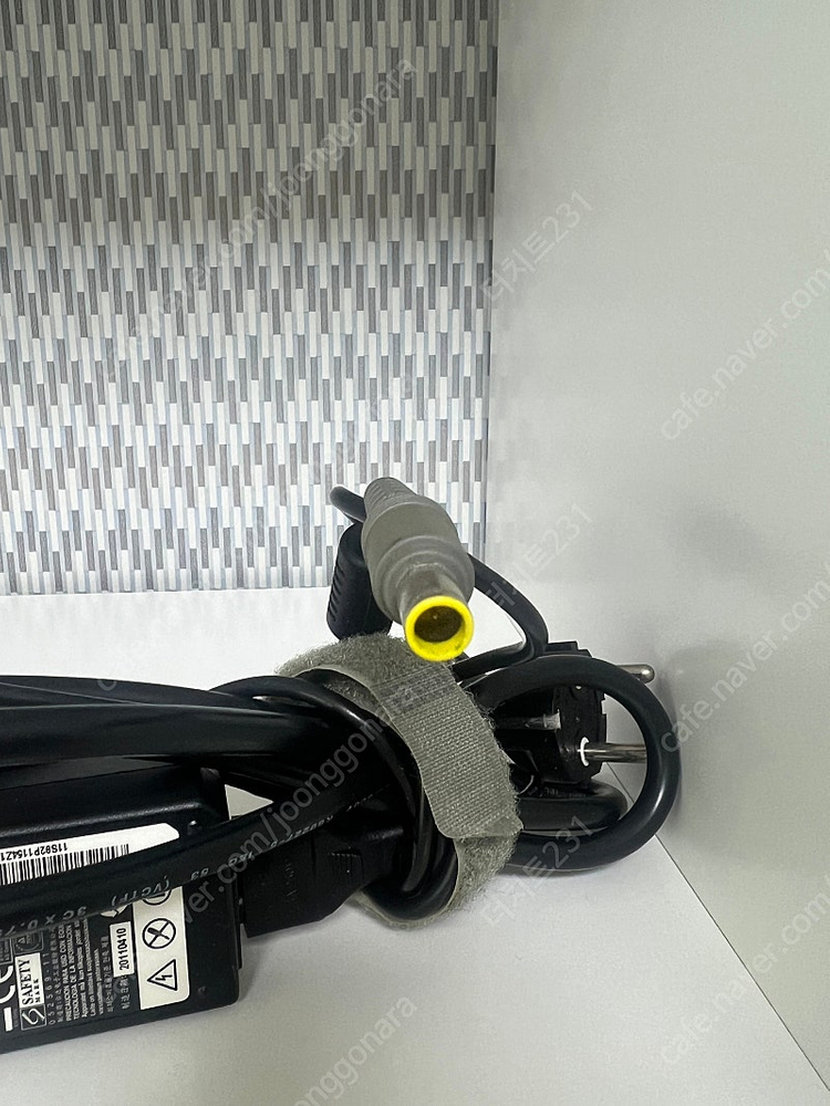 레노버 Thinkpad 충전기 원형 65W 20V 어댑터--3