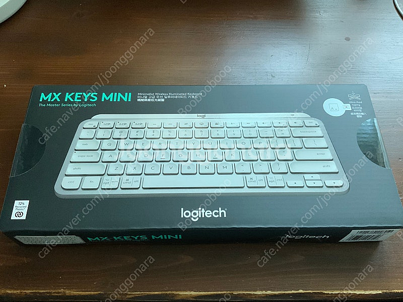 mx keys mini 새제품 팝니다--0