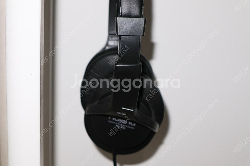 롤랜드 디지털피아노 HP702 화이트 풀세트 판매합니다--8