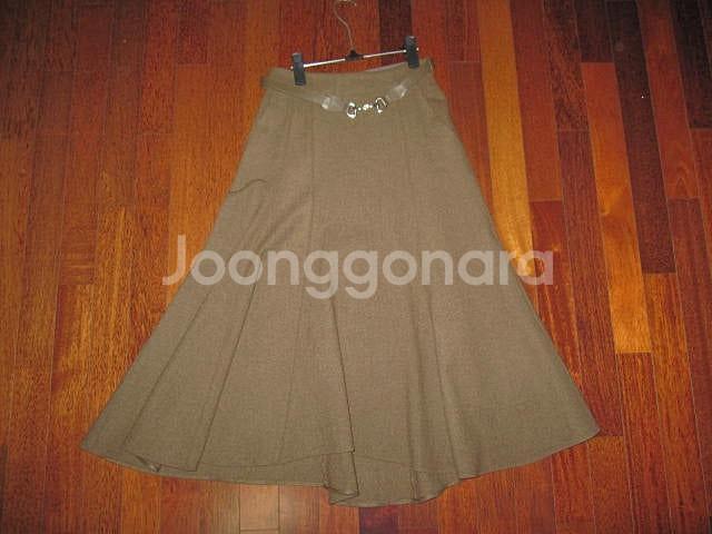 한섬 마인 타임 오브제 모조에스핀 레니본 코트 패딩 자켓 데님 스컷--2