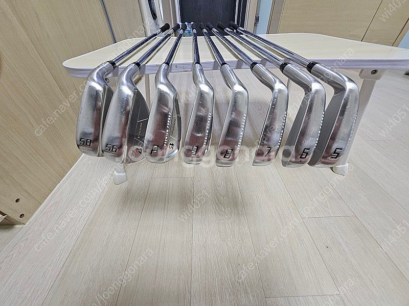 브릿지스톤 v300 9세대 8아이언 다이나믹골드s200...--7