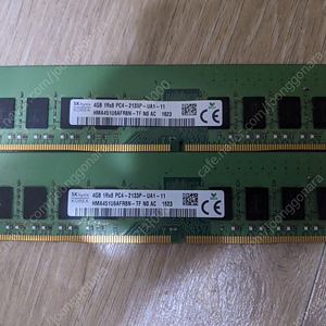 SK 하이닉스 DDR4 4GB 2개 동일주차