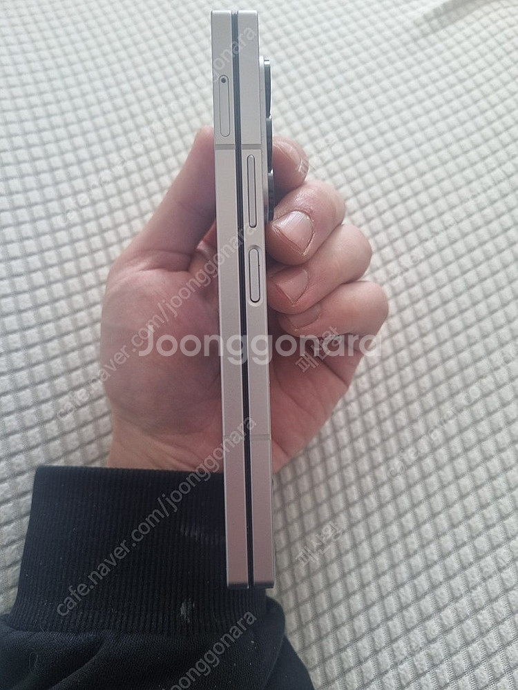 갤럭시폴드6 실버 256 삼성케어 양도 가능 S급 아이...--4