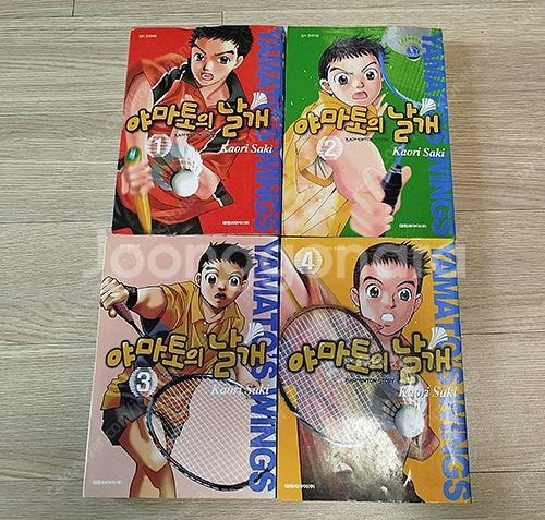 중고만화 완결/ 미결 총 65권 택포 17000원에 드...--2