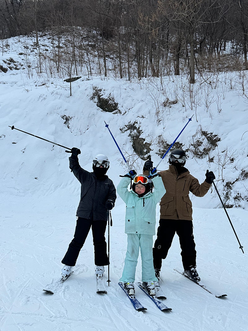 [지산]청년스키 성인,초등,유아 스키 보드 강습-3시간12만원(최저가) 시즌강습 사전예약 선착순 모집중 스키부츠 스키헬멧 스키장갑 아동스키 아동부츠 해머보드 스노우보드 보드화
