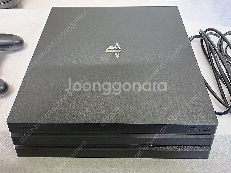 PS4 PRO 플스4 프로 7117b 1TB 팝니다.--0
