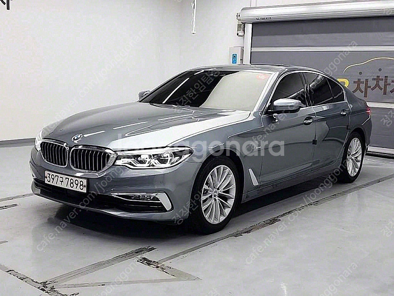 BMW 5시리즈 (G30) 520d 럭셔리 플러스 저렴...--0