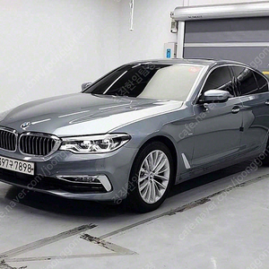 BMW 5시리즈 (G30) 520d 럭셔리 플러스 저렴하게 판매합니다 ★전액할부★저신용★