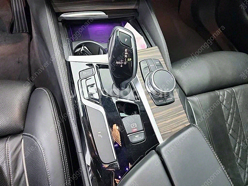 BMW 5시리즈 (G30) 520d 럭셔리 플러스 저렴...--7