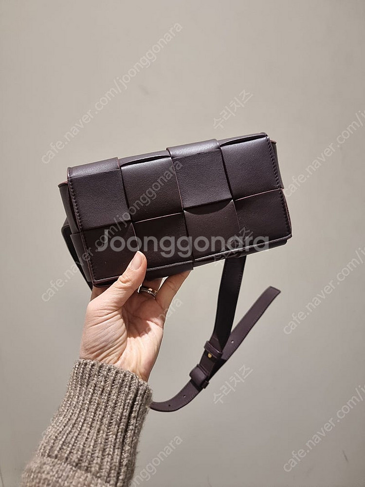 보테가베네타 벨트백--1