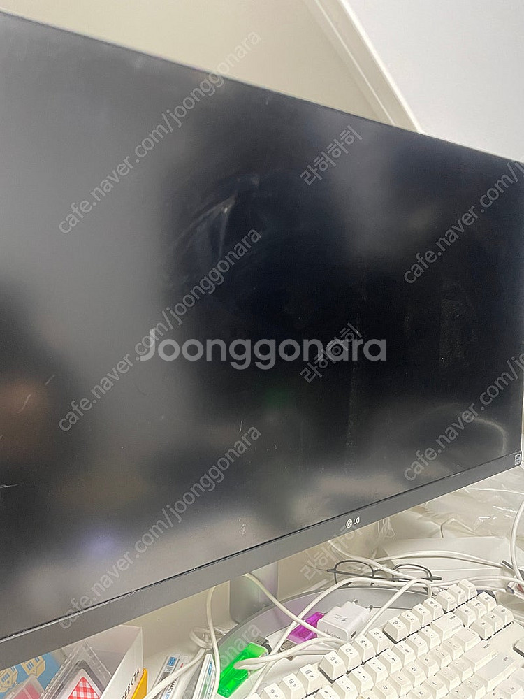 Lg 27인치 4k up850 모니터 팝니다--0