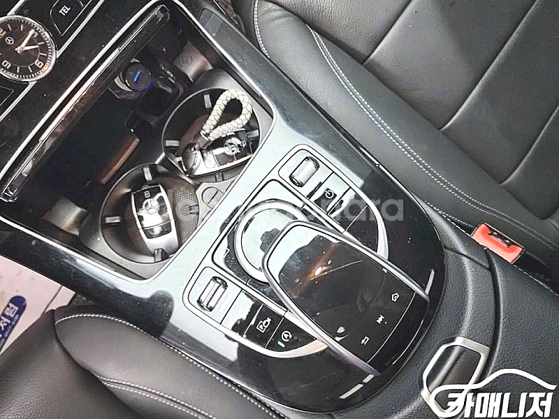 [벤츠]E-클래스 W213 E220d 4MATIC 아방...--7