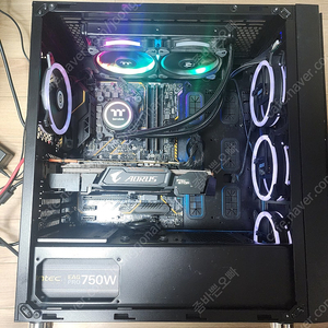 I7 8700k / 1080ti 게이밍 컴퓨터 본체 팝니다ㅎ