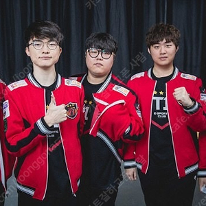 skt t1 시절 유니폼 구합니다