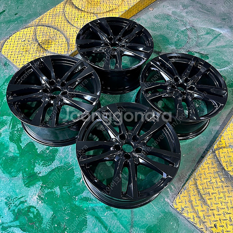 19인치 아우디 A6(C8) 프리미어 45TDI 유광블...--1