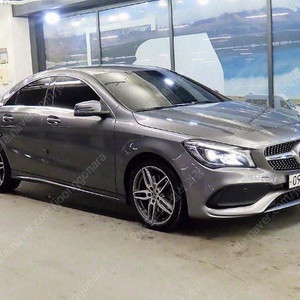 @18년식 CLA클래스 CLA 220 AMG 라인 전국최저가격전액할부현금카드저신용최대72개월리스