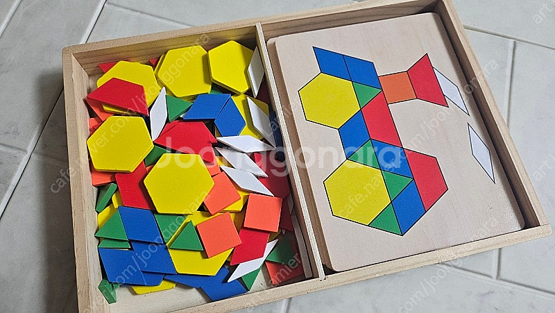 멜리사앤더그 원목패턴 모자이크--0