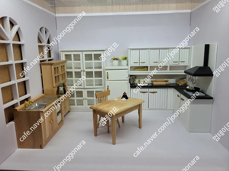 넨도로이드 오비츠 룸박스용 가구 소품 판매합니다--2