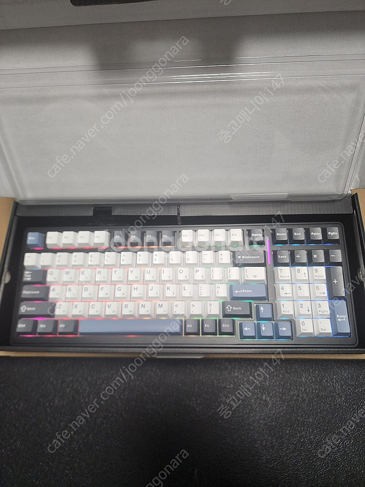 독거미 F99 유무선 키보드 완전새것--0