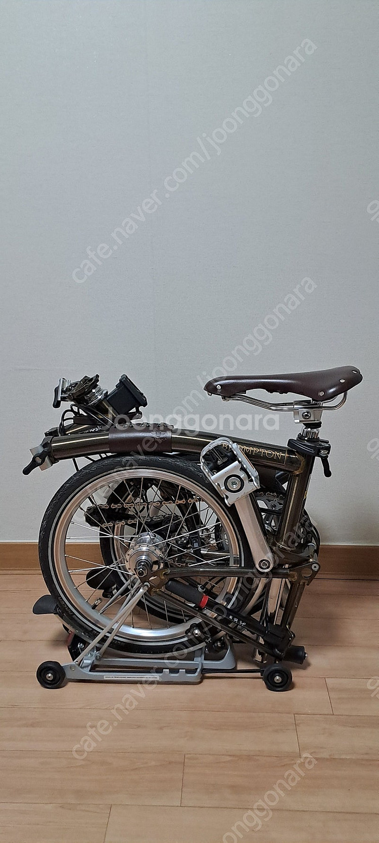 브롬톤 블랙라커M6R 실버톤 판매합니다--0