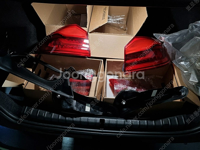 BMW 530i G30(전기형) 순정테일램프 & 순정크...--6