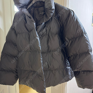 발렌시아가 남여 공용 Wrap puffer 랩 패딩 자켓 블랙 751717TOO411000