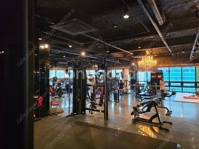 호매실 더메이커짐 헬스장 1년 회원권--0