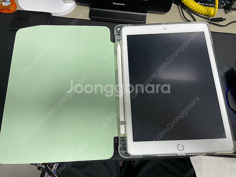 아이패드 6세대 128G Wifi 실버 + 애플펜슬 1...--0