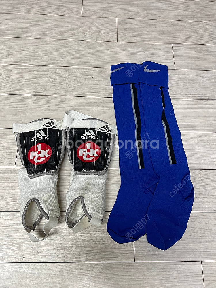 어린이 축구화 풋살화 180cm--4