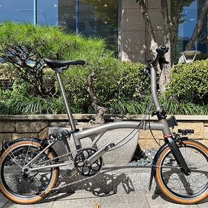 brompton t-line 4단 판매합니다.