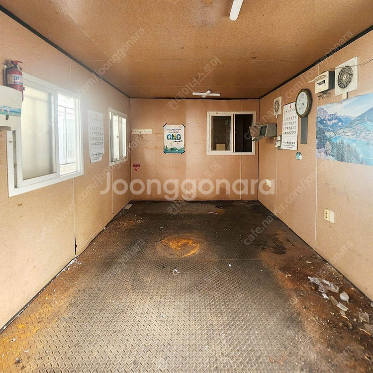 바닥전체철판 창고용 중고 컨테이너 3M x 6M 급매!--3