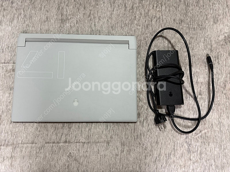 델 에일리언웨어 x17 저렴하게 판매!!!!--1
