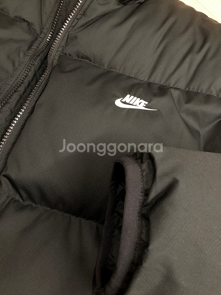 나이키 프리마로프트 클럽 푸퍼패딩 팝니다--1