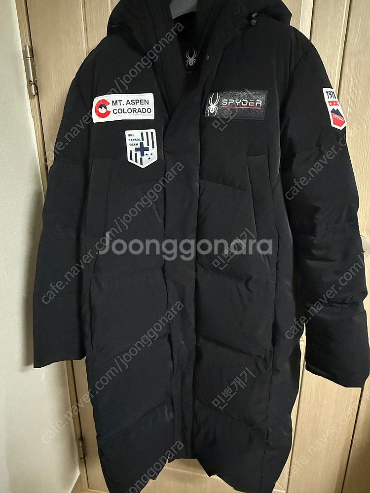 스파이더 패트롤 롱패딩 새상품 판매합니다.--2