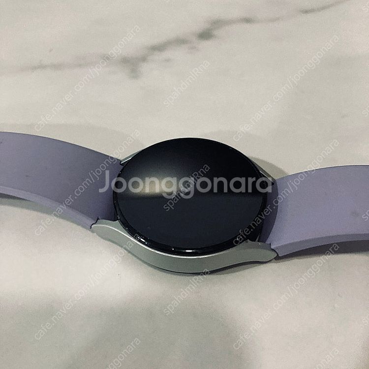 갤럭시 워치5 실버 40MM 단품 4만5천원 판매합니다...--2